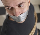 Post image for Curve Ball From Registro Makes This Man a Hostage